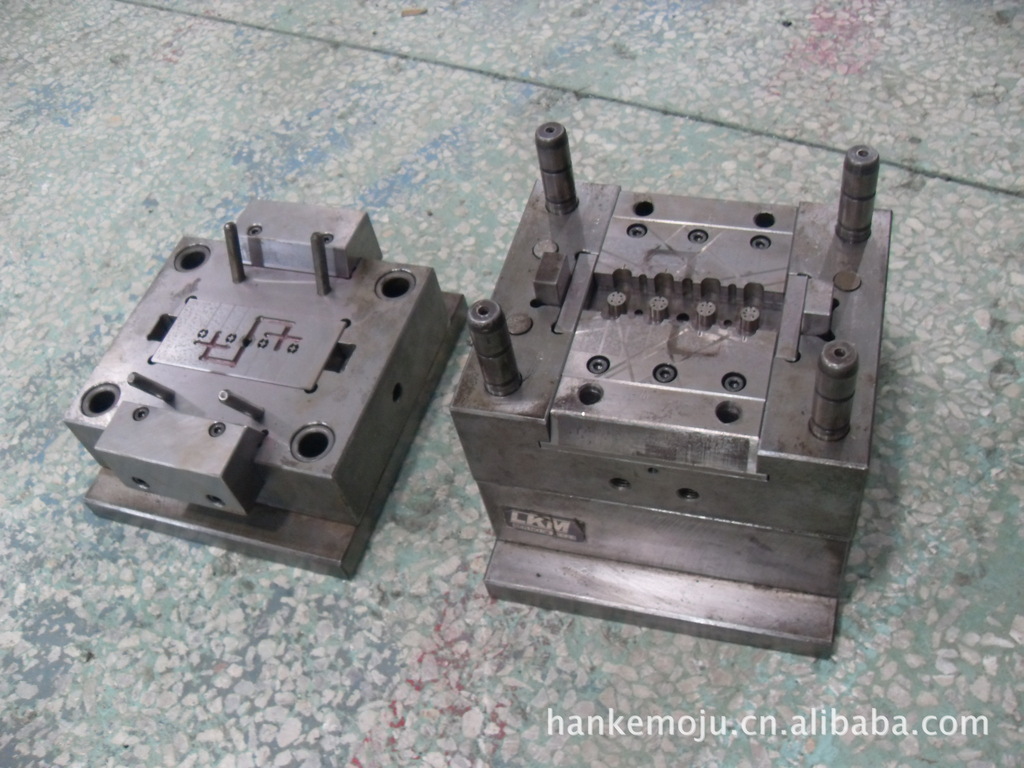 【廠家直銷精密連接器模具,插頭模具,機(jī)殼模具】?jī)r(jià)格,廠家,圖片,塑料模,東莞市高埗翰科模具廠-